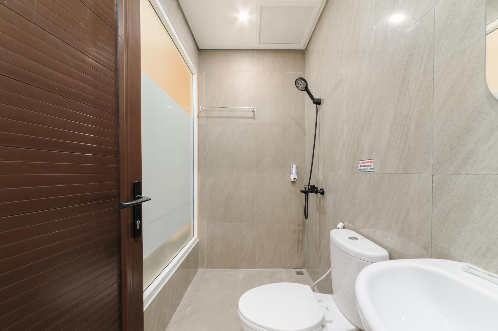 Sans Hotel Tajur Bogor Bantarkamang Exteriér fotografie